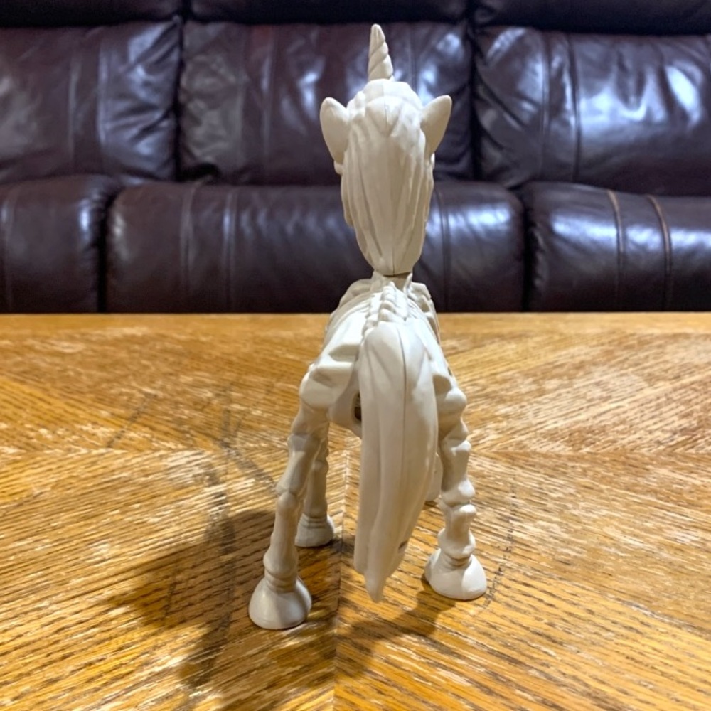 ***FREE W/ PURCHASE*** 6.75” Halloween Unicorn Skeleton Figure - Picture 6 of 7